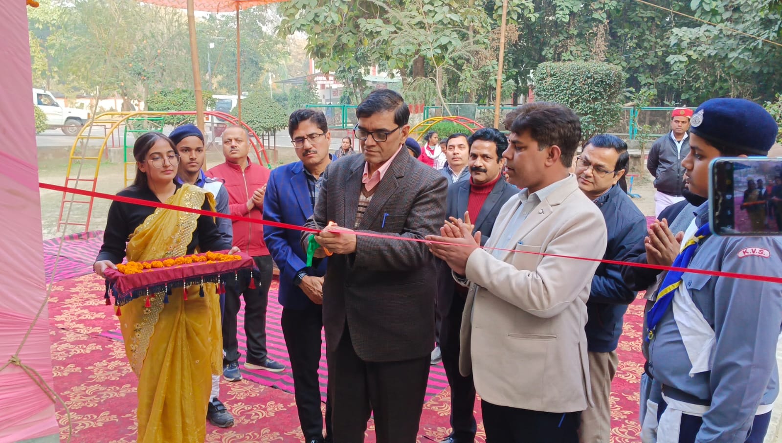 जिलाधिकारी ने नवाचार एवं कौशल केन्द्र के नवनिर्मित भवन का किया उद्घाटन